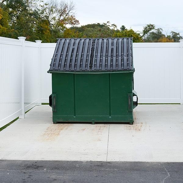 commercial dumpsters can customize pick-up schedules based on their clients' needs